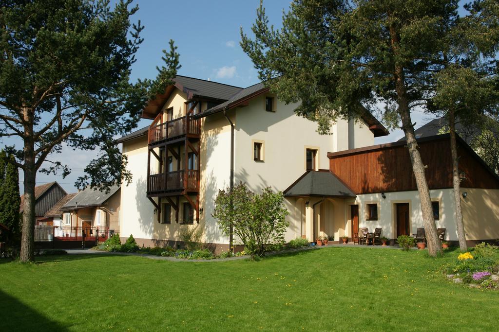 Guest House Boba Štrba 외부 사진